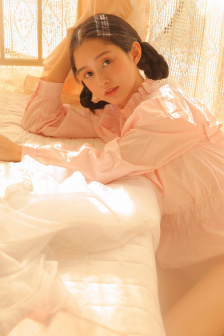 美女美腿